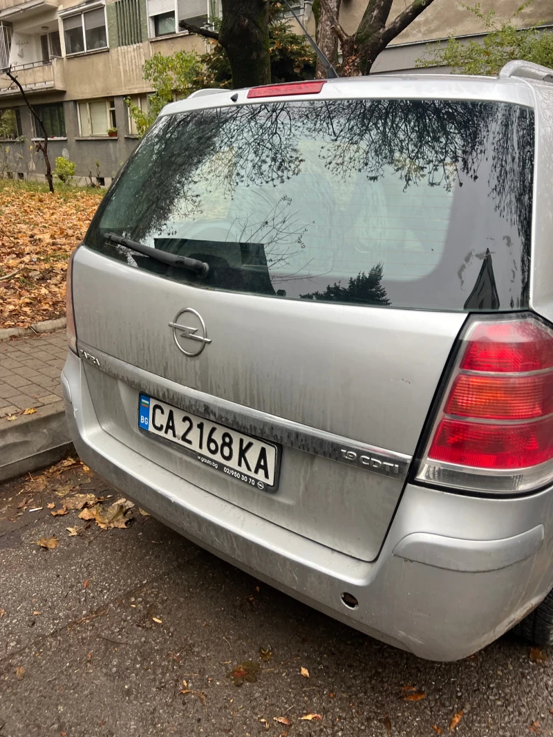 Opel Zafira, снимка 6 - Автомобили и джипове - 47959229