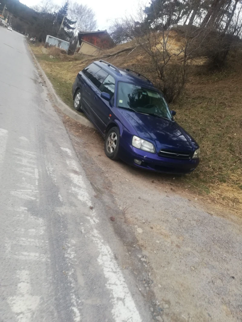 Subaru Legacy 2.0, снимка 2 - Автомобили и джипове - 48651777