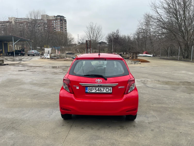 Toyota Yaris 1.33 газ, снимка 3 - Автомобили и джипове - 49327261