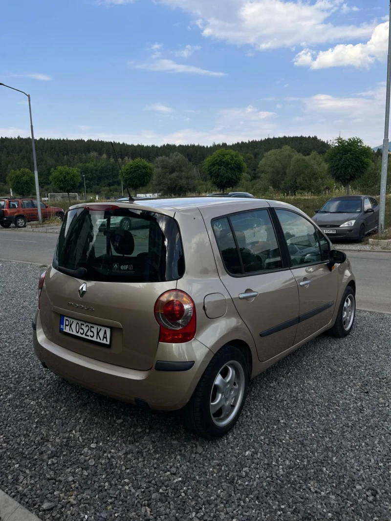 Renault Modus 1.6 16V GAZ, снимка 5 - Автомобили и джипове - 52347682