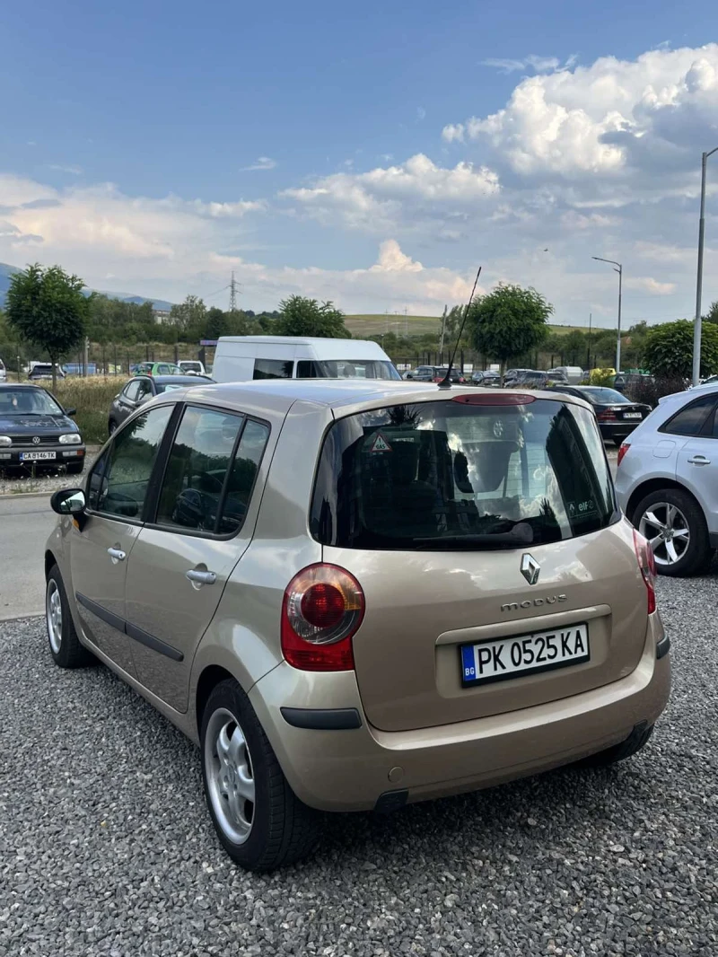 Renault Modus 1.6 16V GAZ, снимка 6 - Автомобили и джипове - 52347682