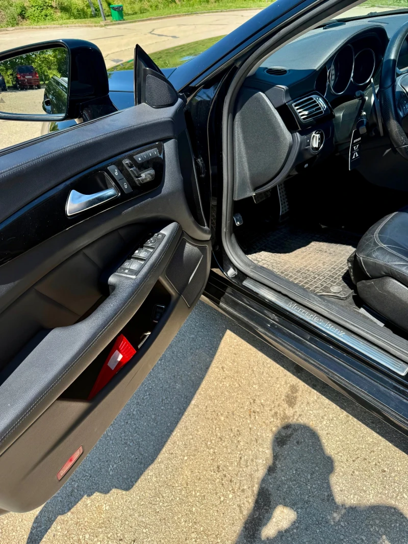 Mercedes-Benz CLS 500, снимка 6 - Автомобили и джипове - 52062036