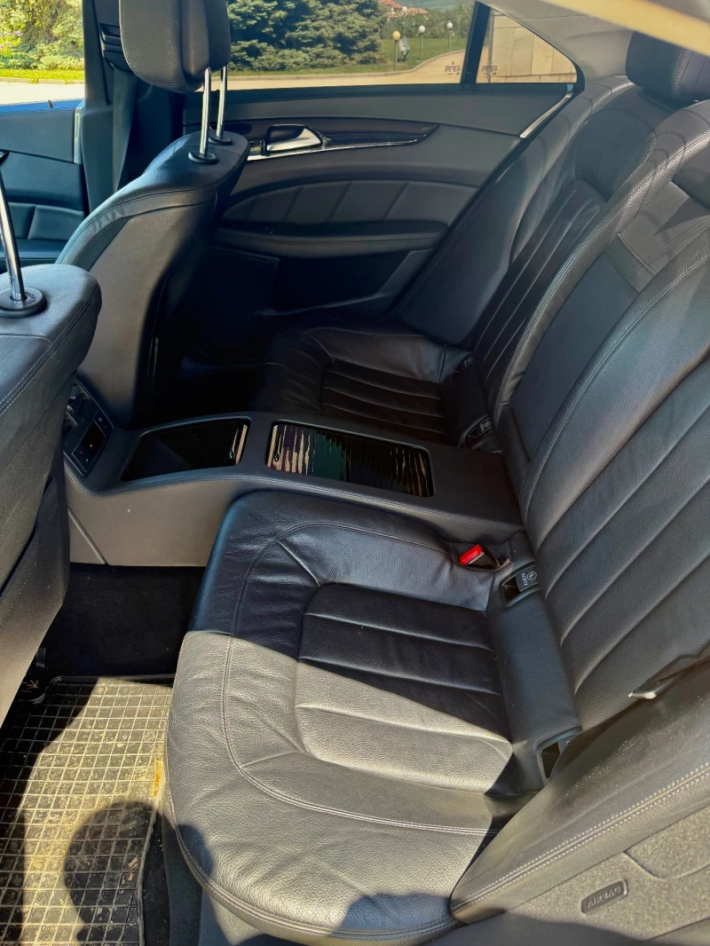 Mercedes-Benz CLS 500, снимка 5 - Автомобили и джипове - 52062036