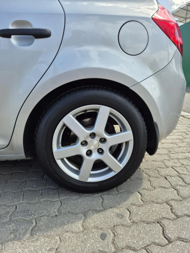 Kia Ceed, снимка 8 - Автомобили и джипове - 52522507