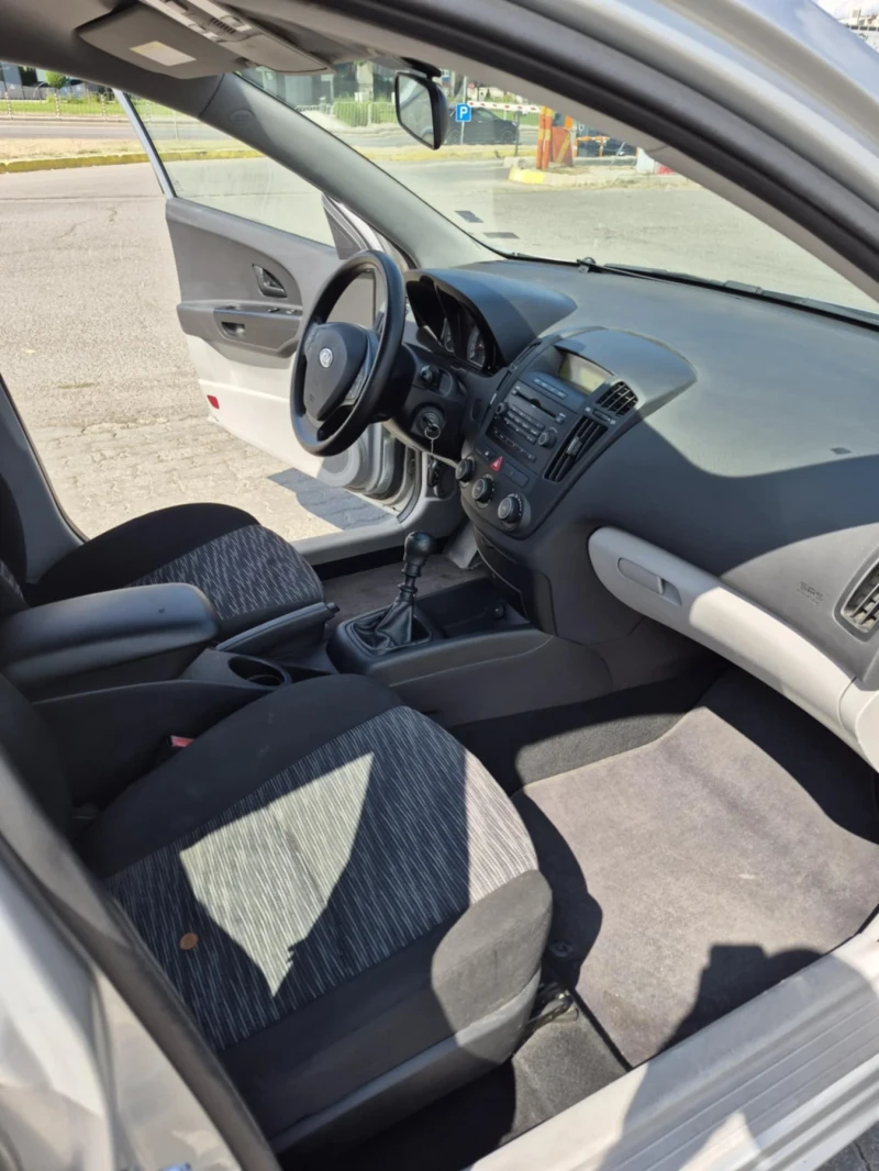 Kia Ceed, снимка 13 - Автомобили и джипове - 52522507