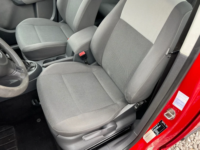 VW Caddy 2.0 110 4х4 пътник Нов внос Австрия, снимка 9 - Автомобили и джипове - 53055458