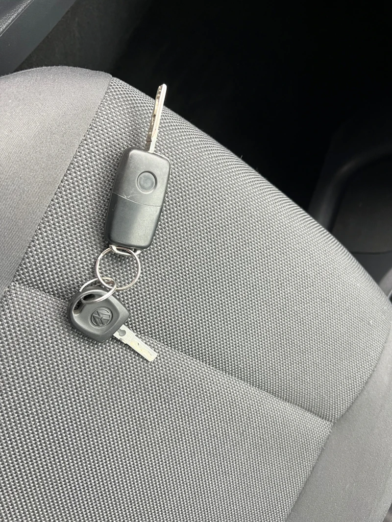 VW Caddy 2.0 110 4х4 пътник Нов внос Австрия, снимка 15 - Автомобили и джипове - 53055458