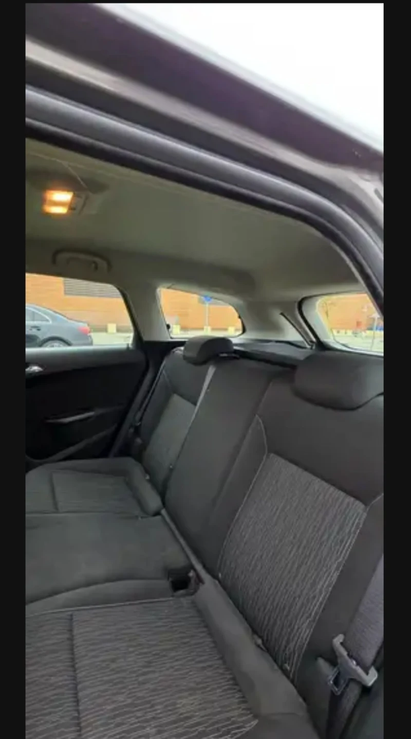 Opel Astra, снимка 8 - Автомобили и джипове - 53461527