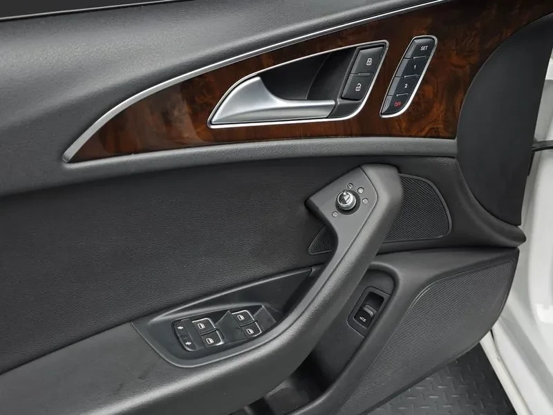 Audi A6 3.0 TDI Quattro, снимка 15 - Автомобили и джипове - 55057922