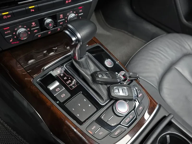 Audi A6 3.0 TDI Quattro, снимка 9 - Автомобили и джипове - 55057922