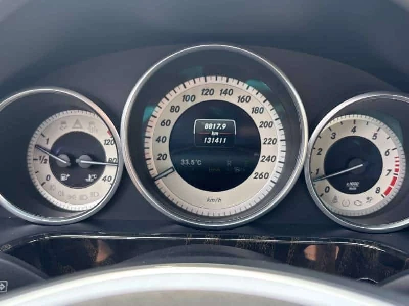 Mercedes-Benz E 350 * CARFAX * ОПЦИЯ ЗА ФИНАНСИРАНЕ * , снимка 7 - Автомобили и джипове - 55741663