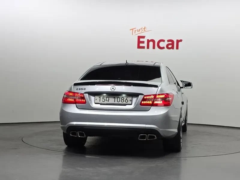 Mercedes-Benz E 350 W212 Coupe, снимка 4 - Автомобили и джипове - 55750536