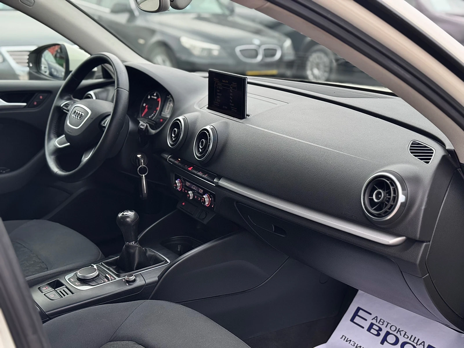 Audi A3 2.0TDI 150кс 6с НАВИ ПОДГРЕВ МУЛТИ-ВОЛАН  | Mobile.bg — изображение 14
