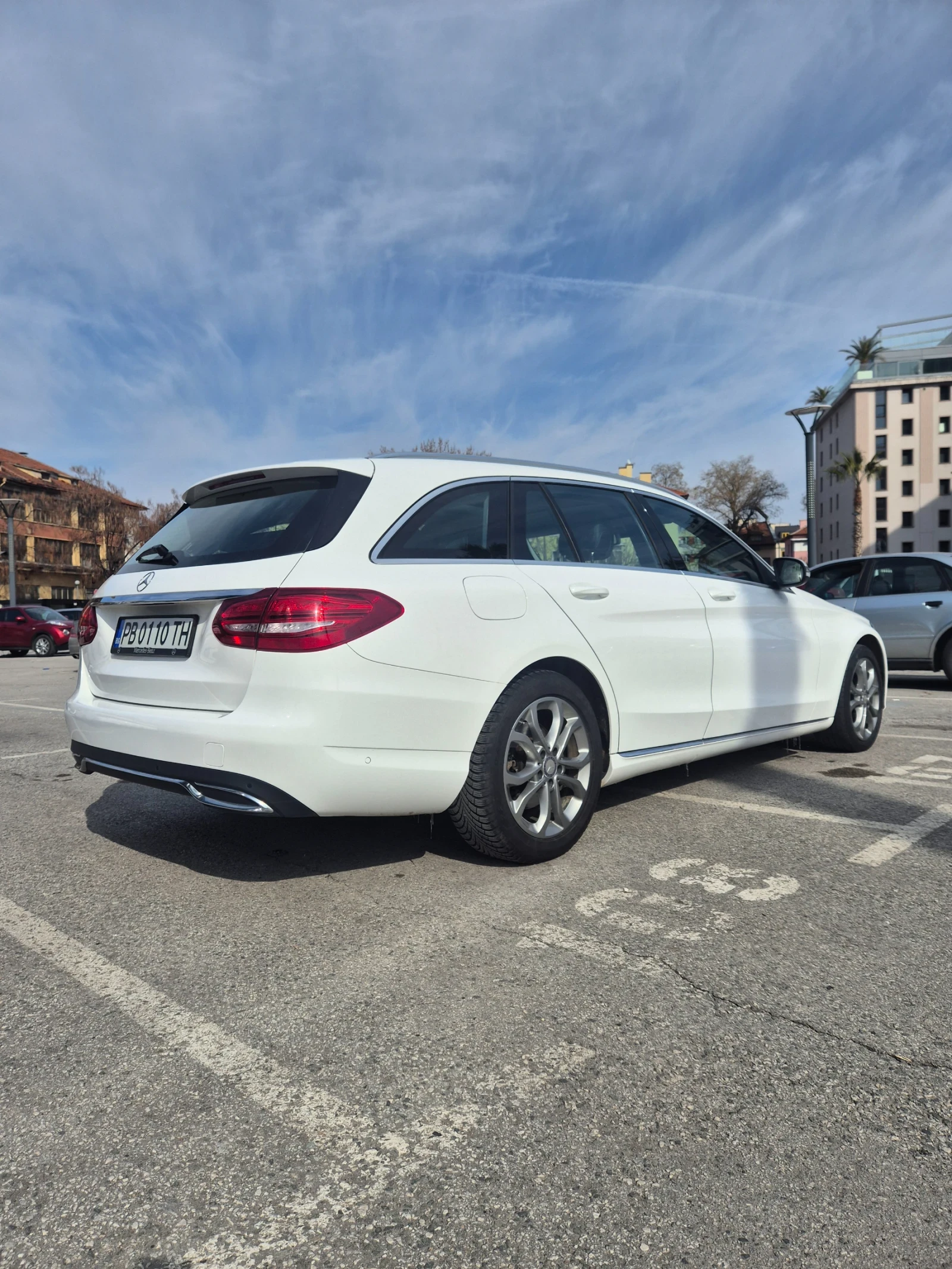 Mercedes-Benz C 180 Avangarde - изображение 3