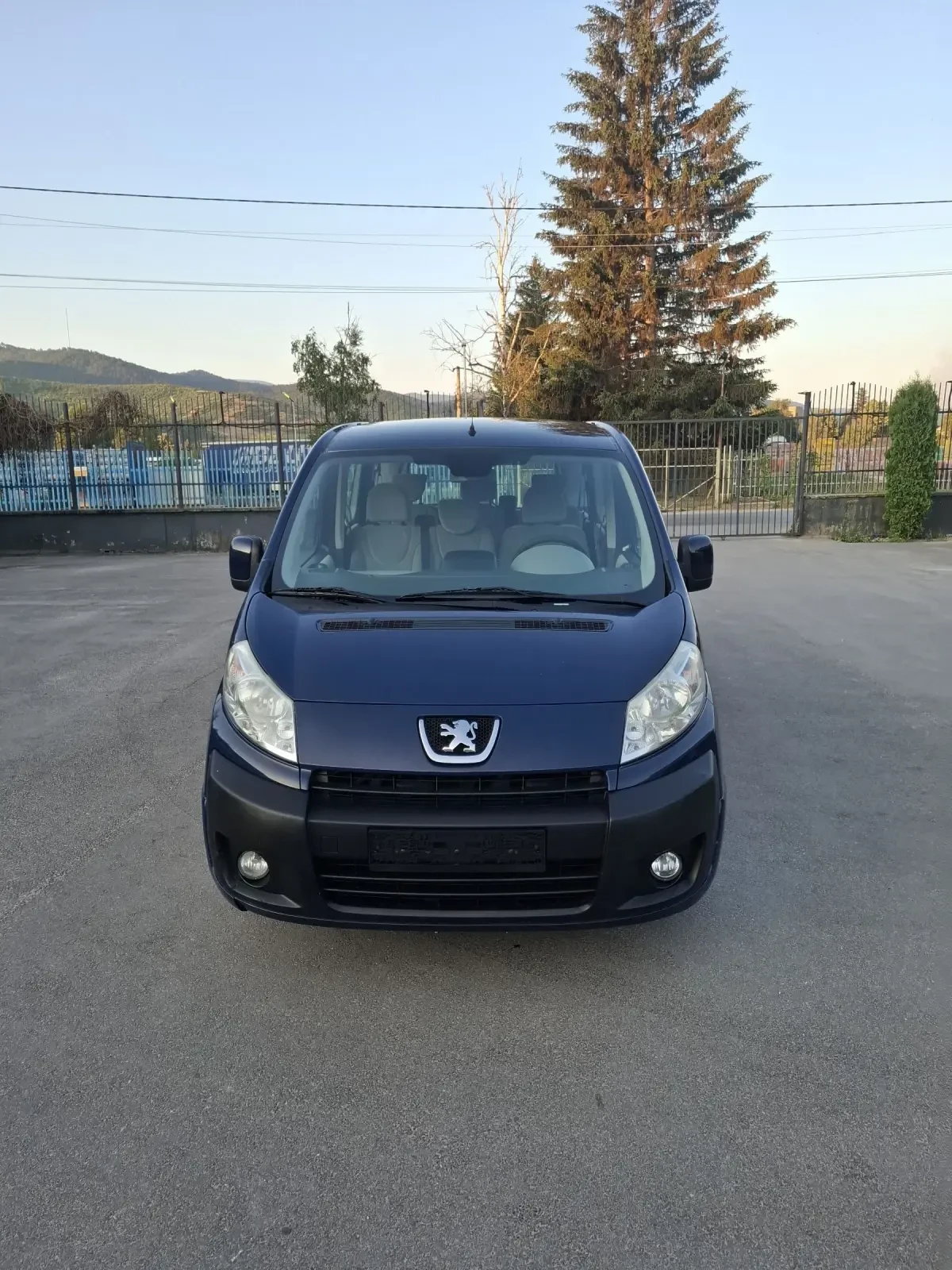 Peugeot Expert 2.0HDI 120к.с ПЪТНИЧЕСКИ - изображение 3