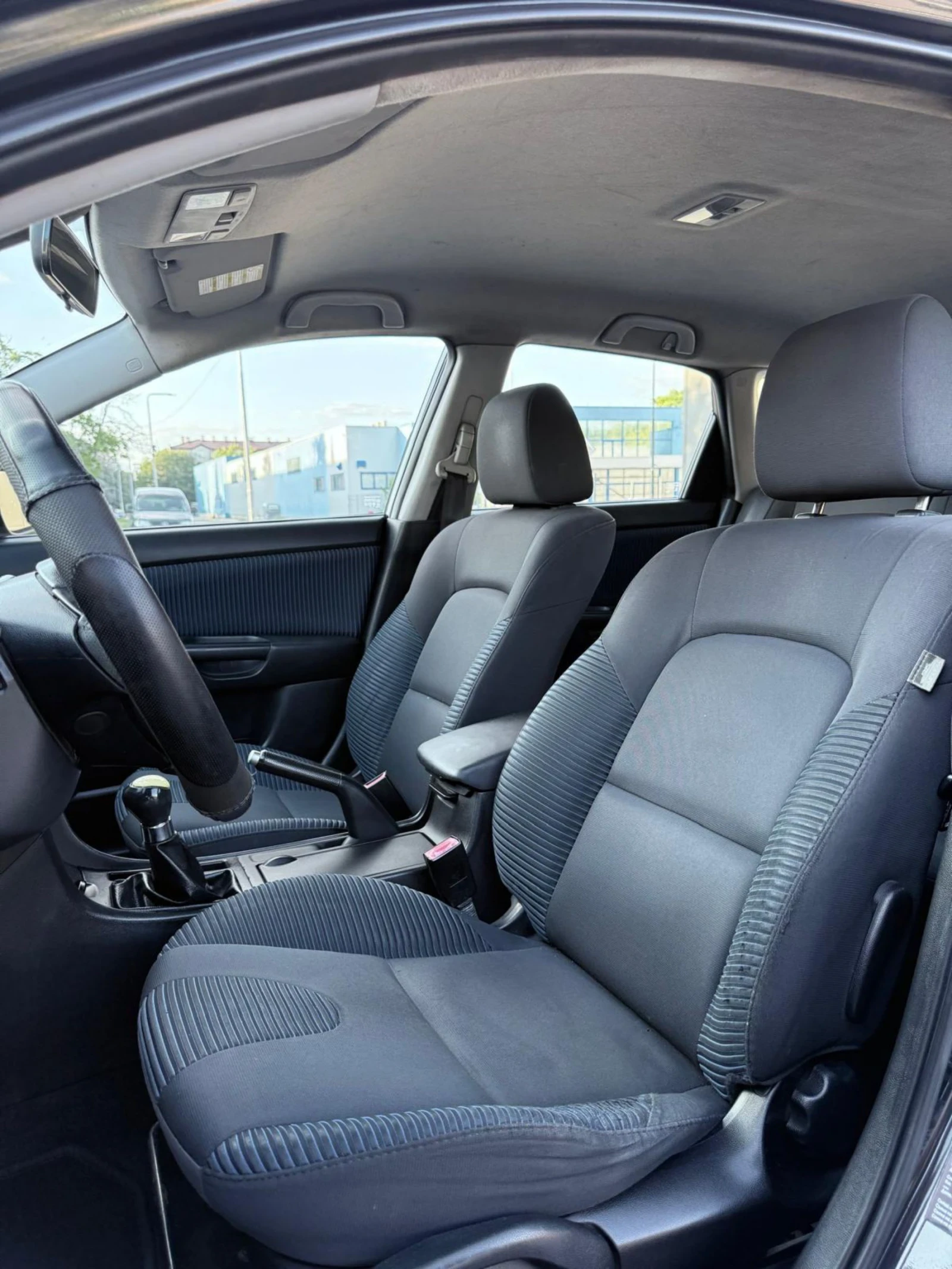 Mazda 3 1.6/HDI/FACELIFT/С КОМПЛЕКТ ЗИМНИ-ЛЕТНИ ГУМИ - изображение 9