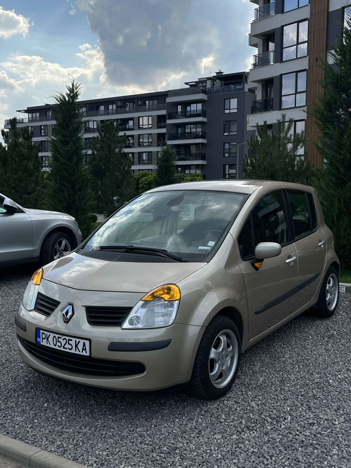 Renault Modus 1.6 16V GAZ - изображение 3