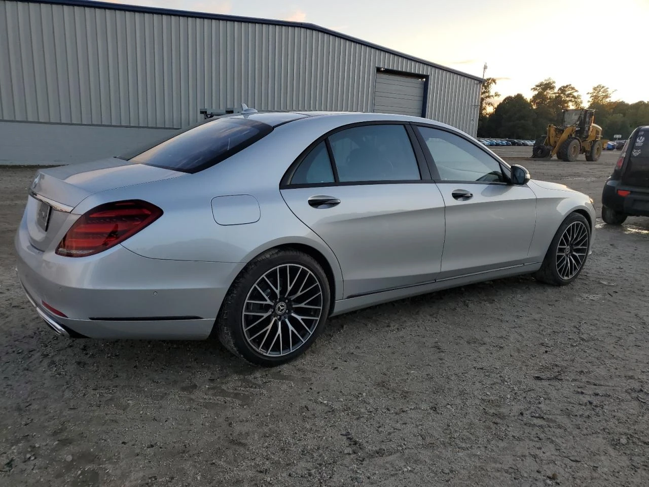 Mercedes-Benz S 450 4MATIC * Възможност за Лизинг*  - изображение 3