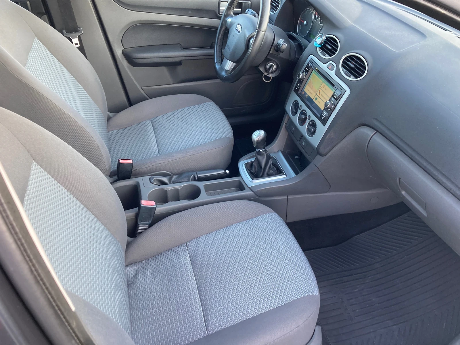 Ford Focus 1.6 TDCI | Mobile.bg — изображение 11