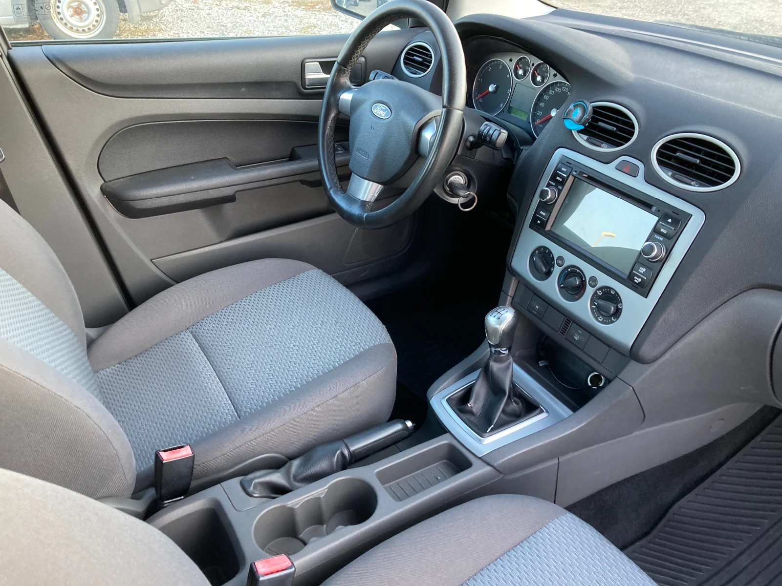 Ford Focus 1.6 TDCI - изображение 7