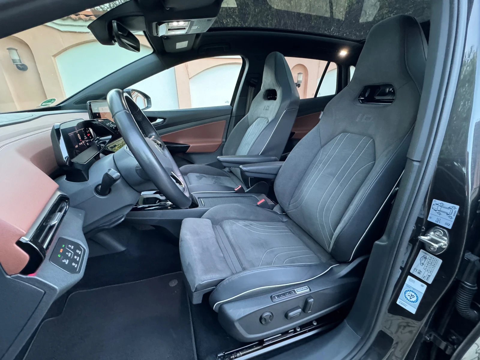 VW ID.4 PRO/SportSeats/Memory/Pano/HeadUp/360/Full - изображение 8