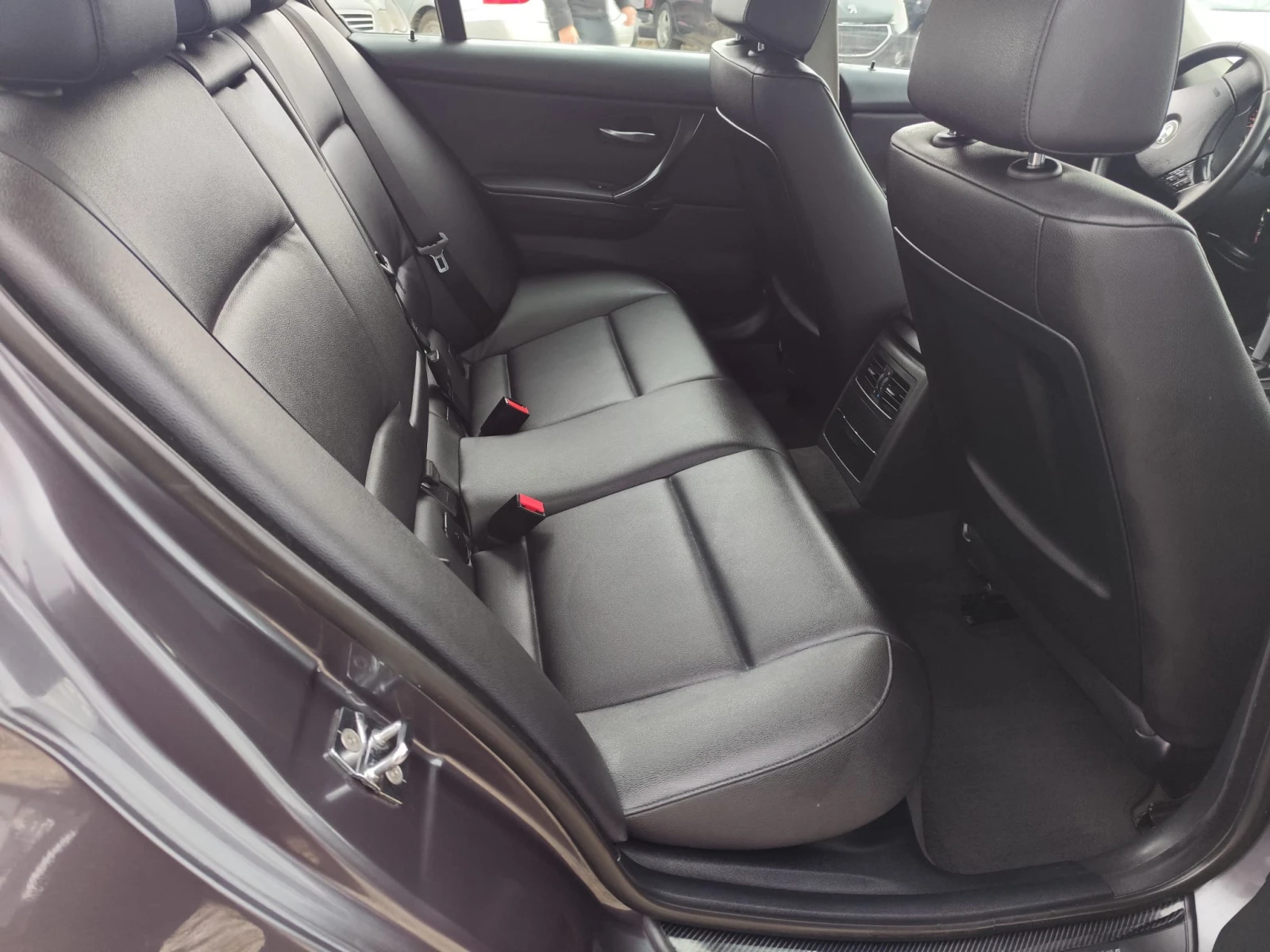 BMW 320   /  / 163hp | Mobile.bg   11