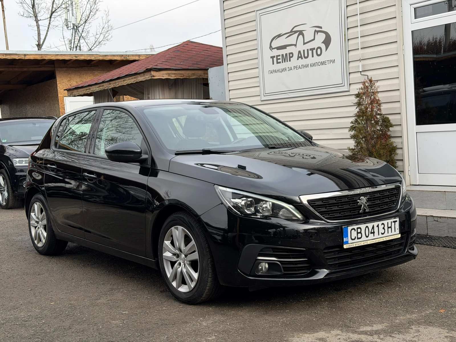 Peugeot 308 1.5 Blue-HDi* 63700км - изображение 3