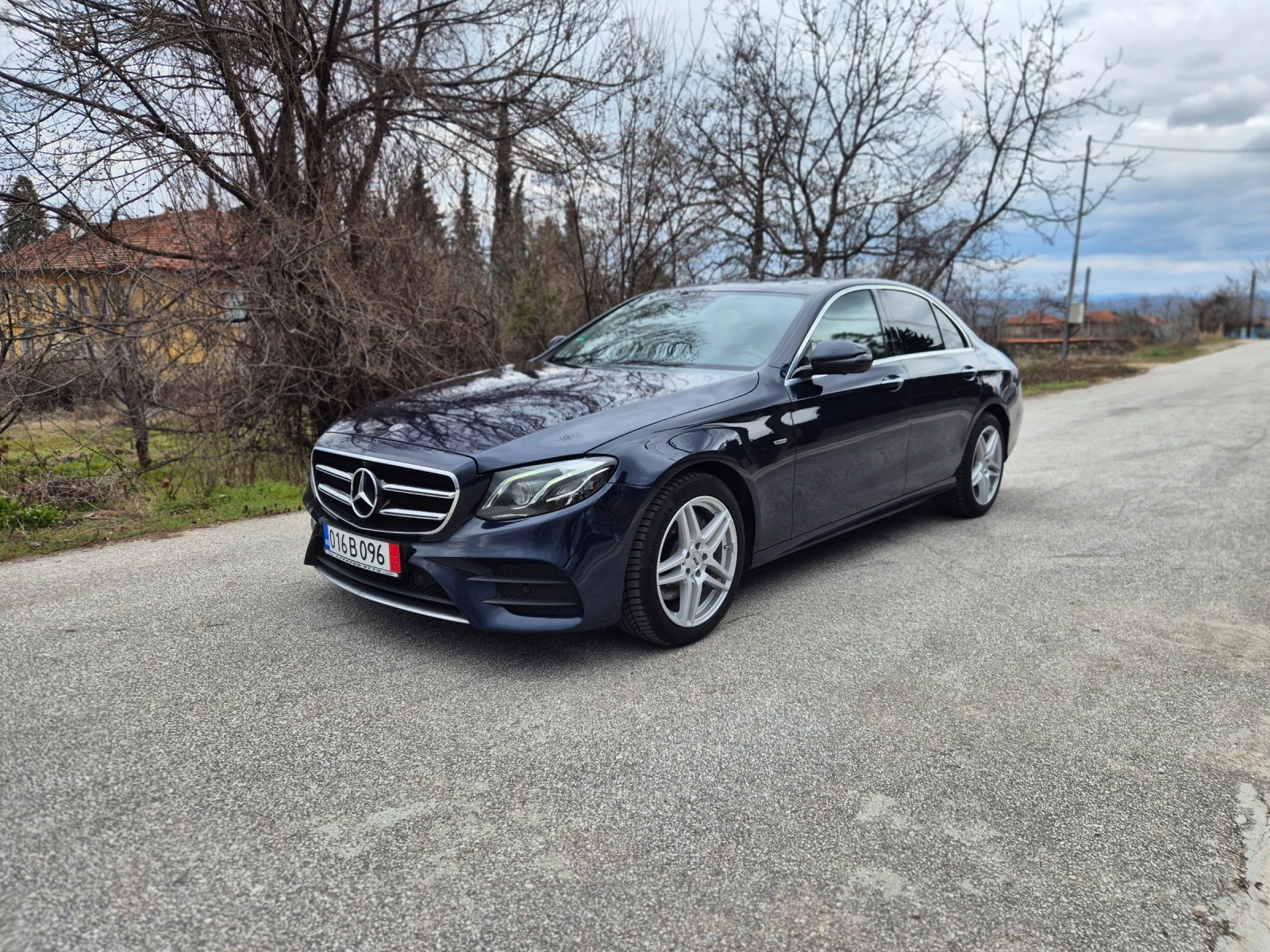 Mercedes-Benz E 220 D/AMG/20г/159000km