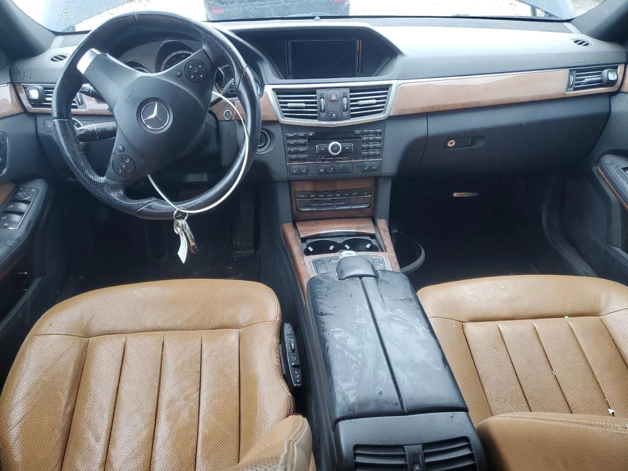 Mercedes-Benz E 500 AMG* H&K * Обдухване, снимка 7 - Автомобили и джипове - 54030621