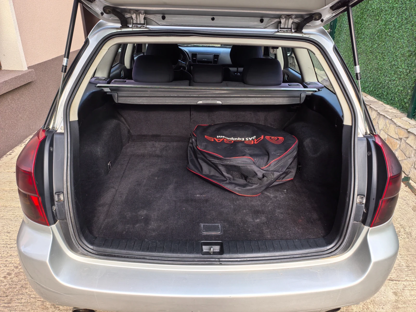 Subaru Legacy 2.5 LPG | Mobile.bg � ����������� 9