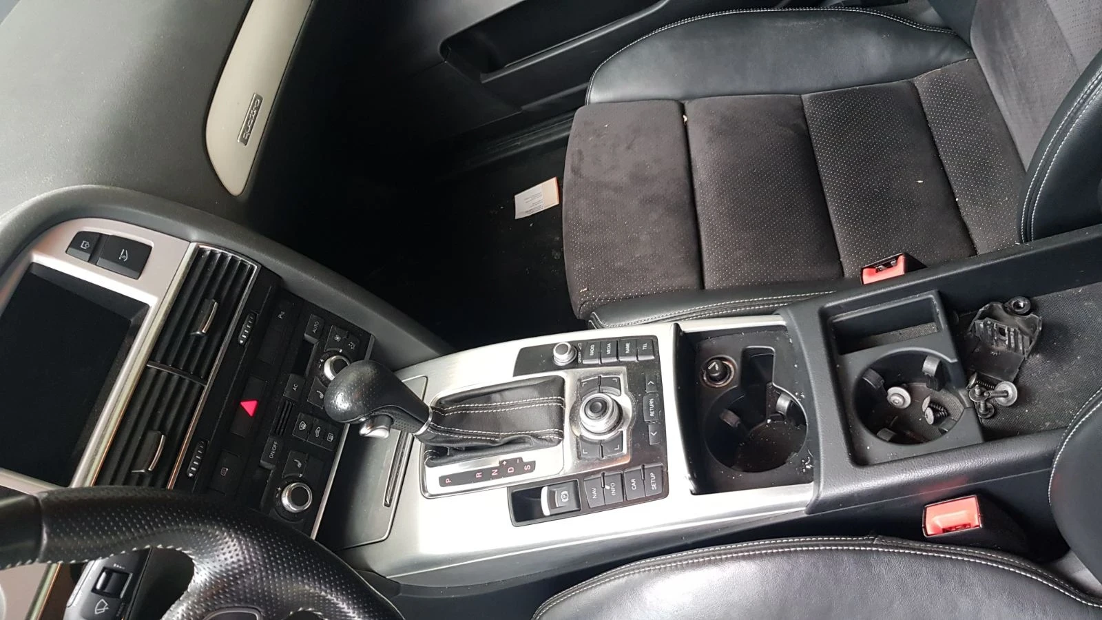 Audi A6 Комби, снимка 6 - Автомобили и джипове - 54218155