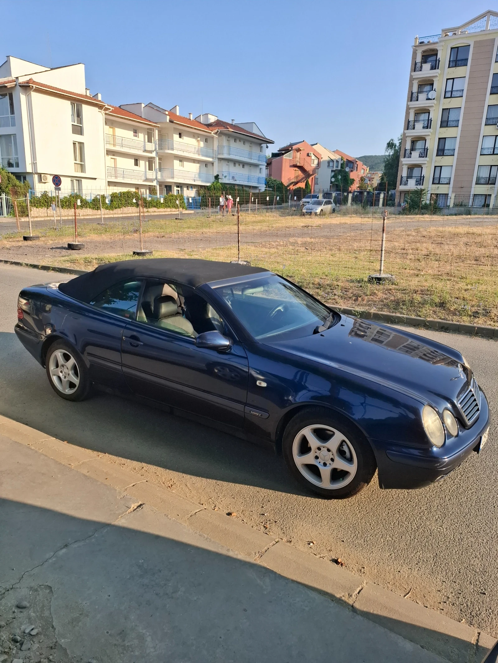 Mercedes-Benz CLK Кабриолет , снимка 3 - Автомобили и джипове - 54235687