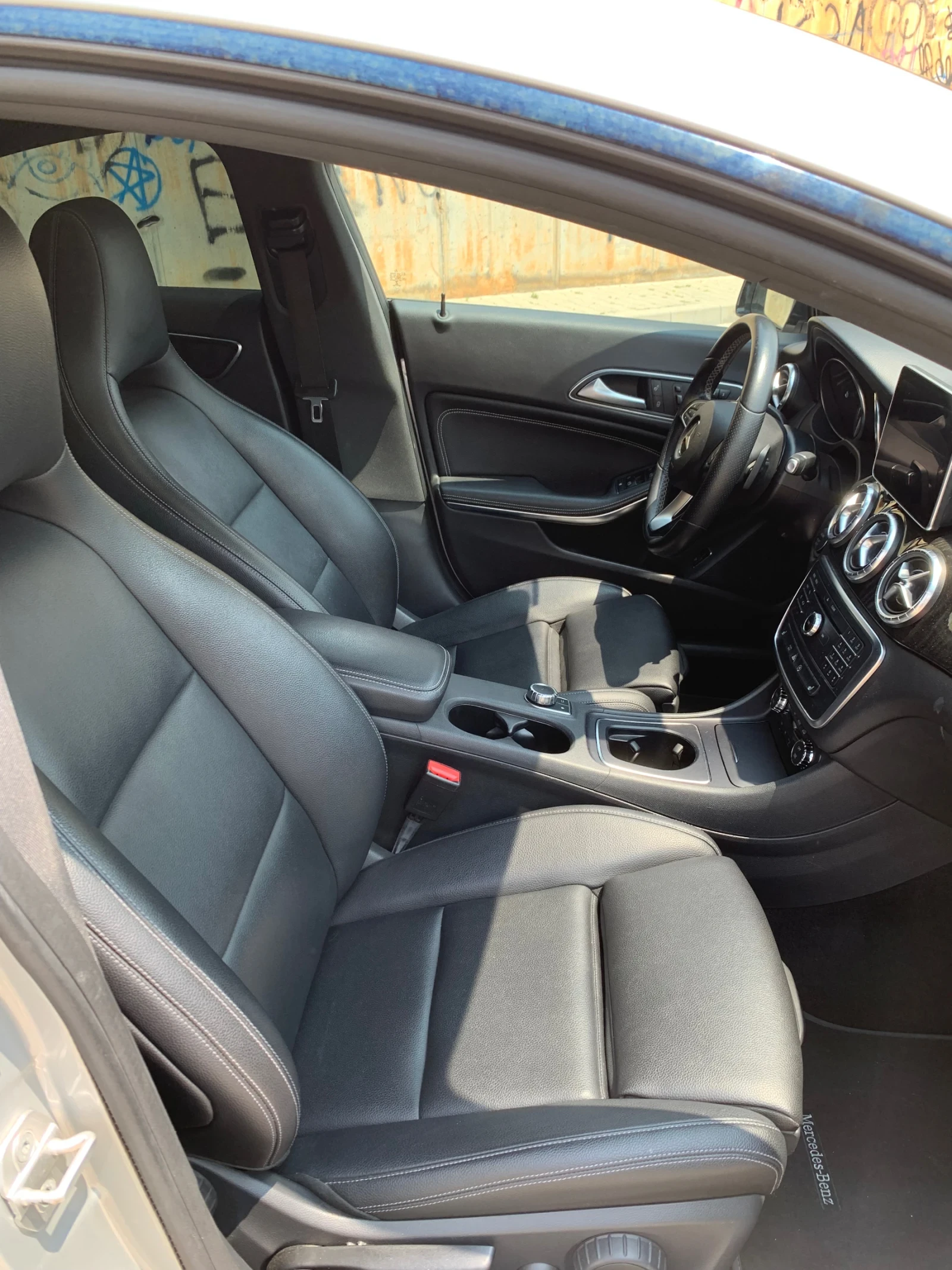 Mercedes-Benz CLA 250 FACE AMG 4 MATIC, снимка 7 - Автомобили и джипове - 54372128
