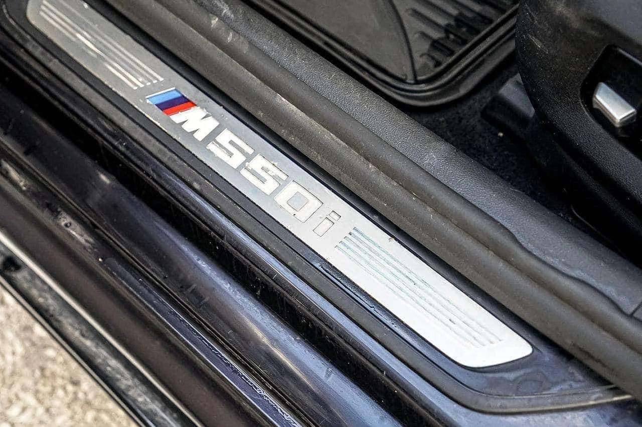 BMW 550 * АВТОКРЕДИТ БЕЗ ПЪРВОНАЧАЛНА ВНОСКА * , снимка 17 - Автомобили и джипове - 54553621