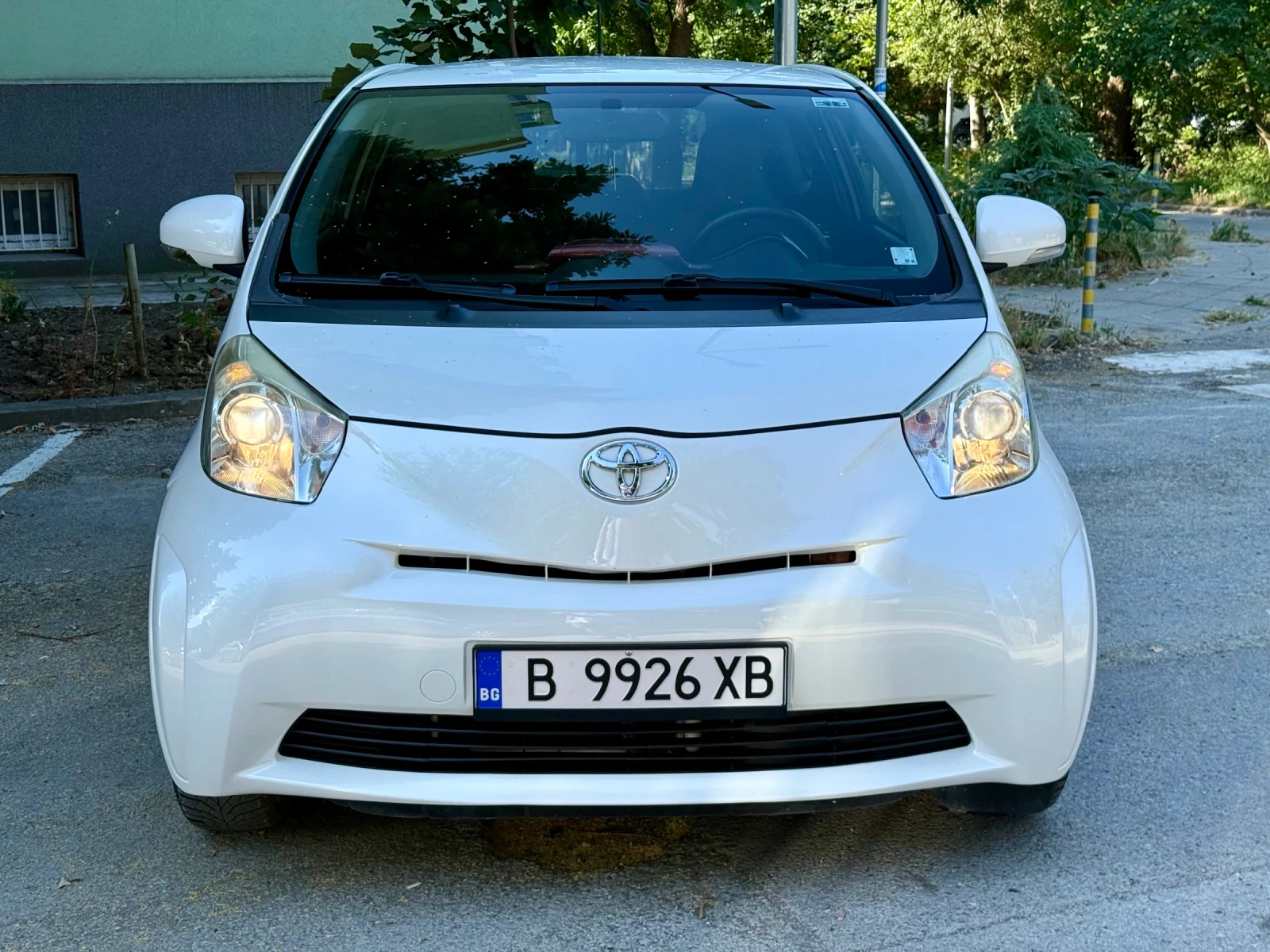 Toyota Aygo iQ 4 местна, снимка 2 - Автомобили и джипове - 55098483