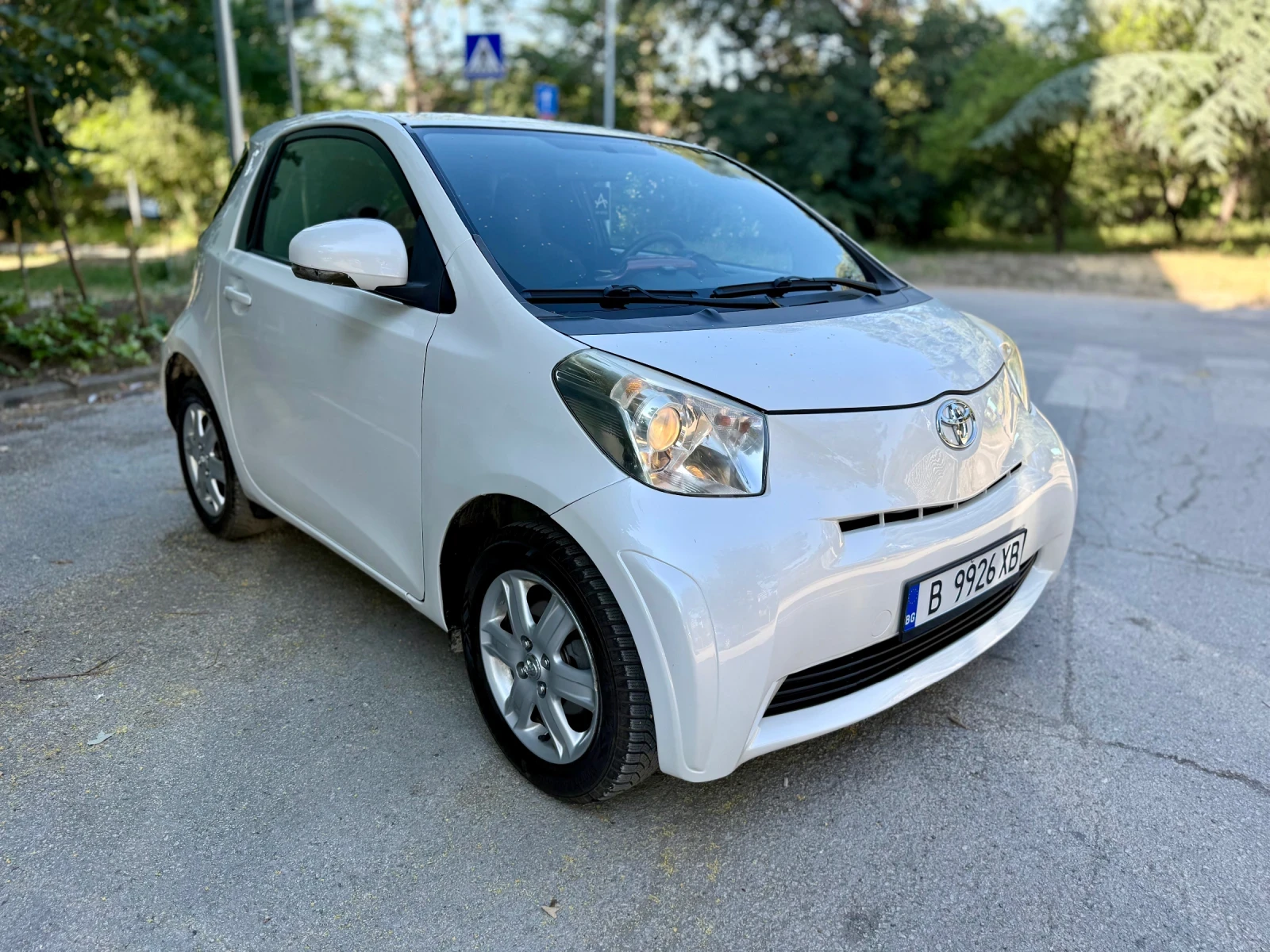 Toyota Aygo iQ 4 местна, снимка 7 - Автомобили и джипове - 55098483