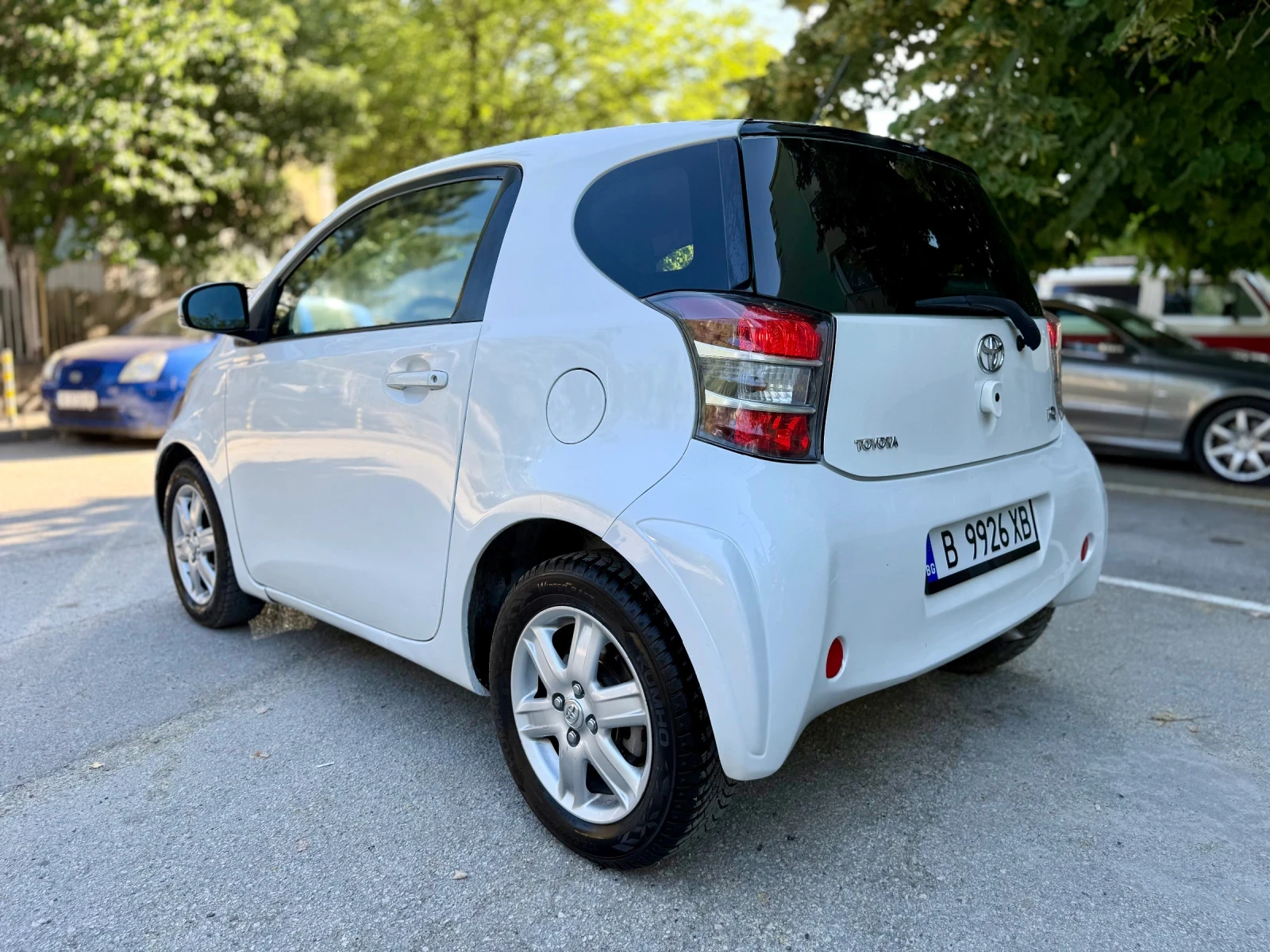 Toyota Aygo iQ 4 местна, снимка 4 - Автомобили и джипове - 55098483