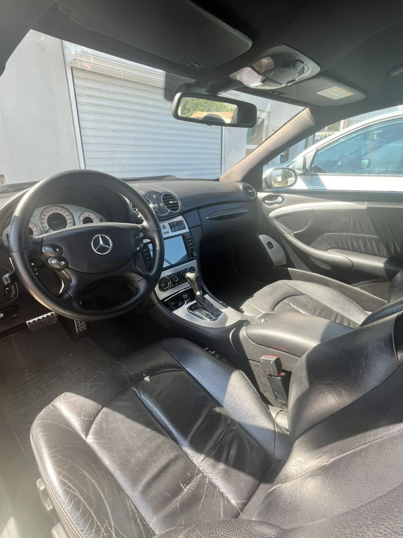Mercedes-Benz CLK, снимка 3 - Автомобили и джипове - 55296324