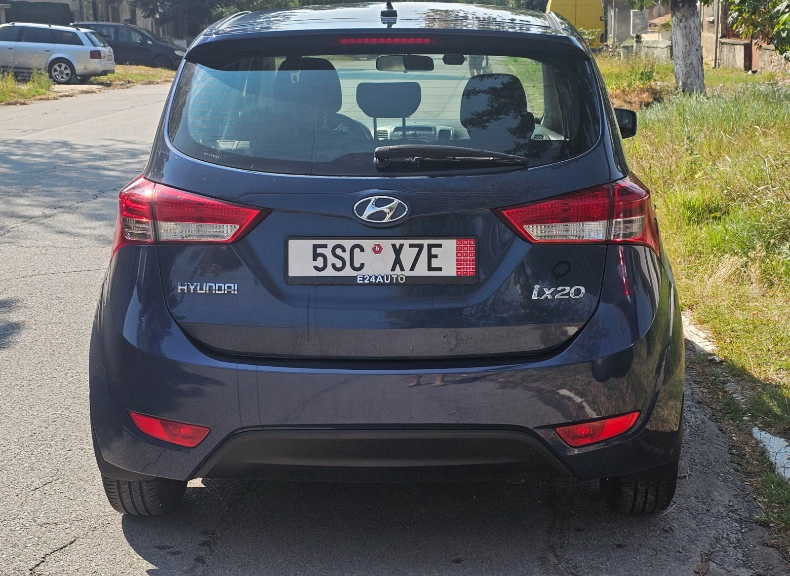 Hyundai Ix20 1.4i EURO6 , снимка 3 - Автомобили и джипове - 55593445