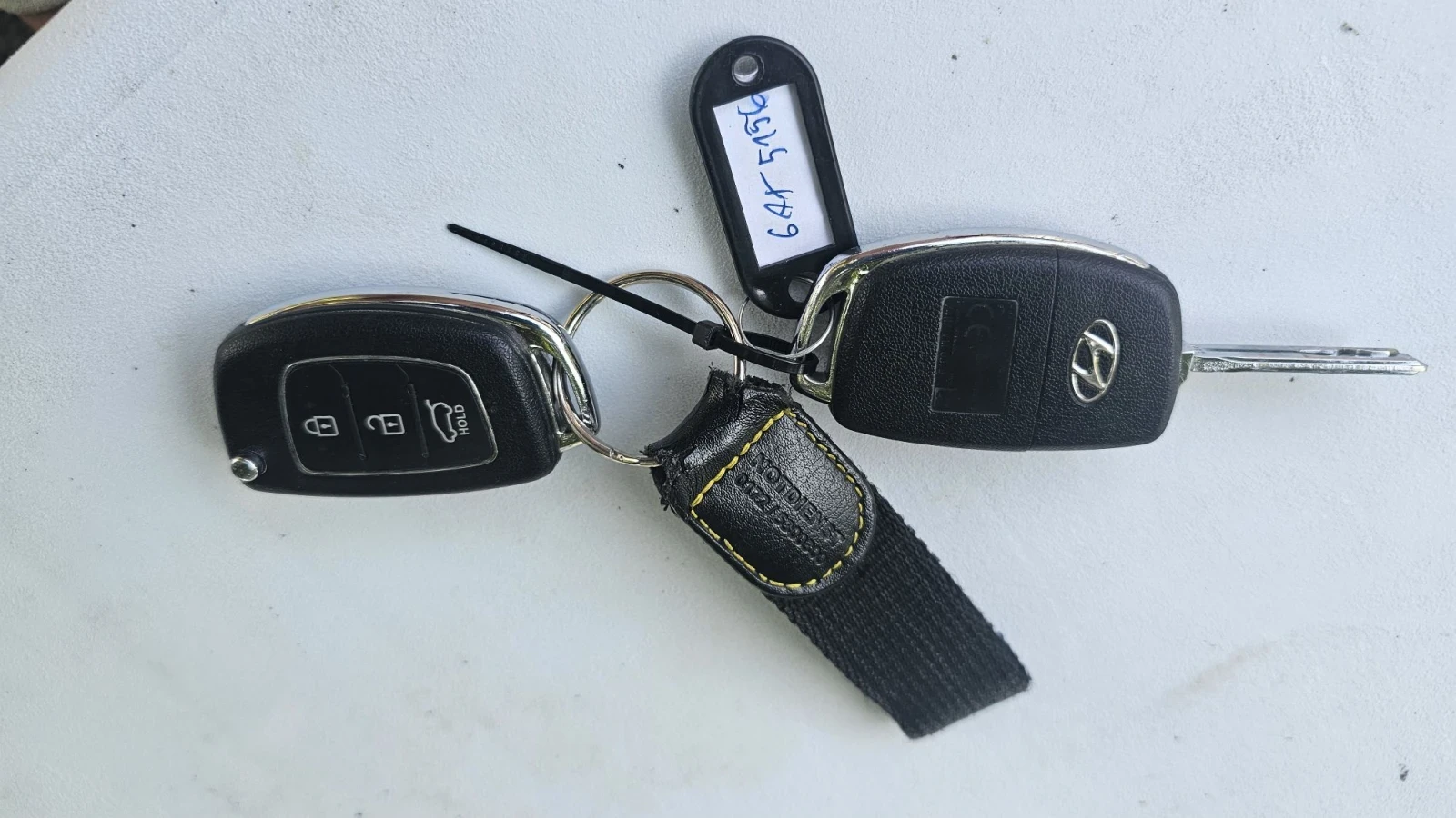 Hyundai Ix20 1.4i EURO6 , снимка 5 - Автомобили и джипове - 55593445