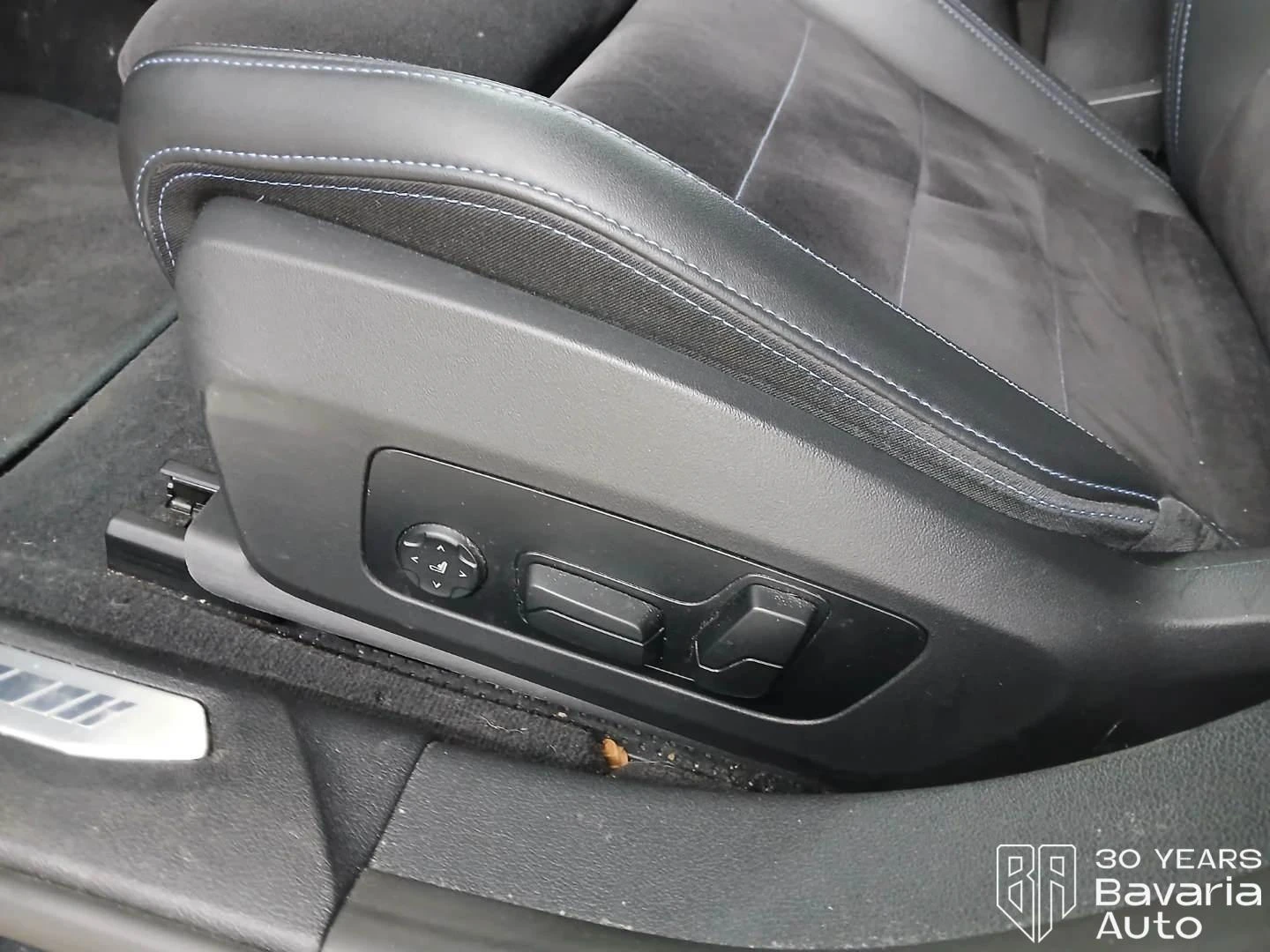 BMW M135 xDrive Steptronic, снимка 13 - Автомобили и джипове - 55767324