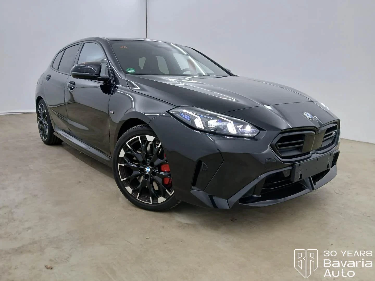 BMW M135 xDrive Steptronic, снимка 2 - Автомобили и джипове - 55767324