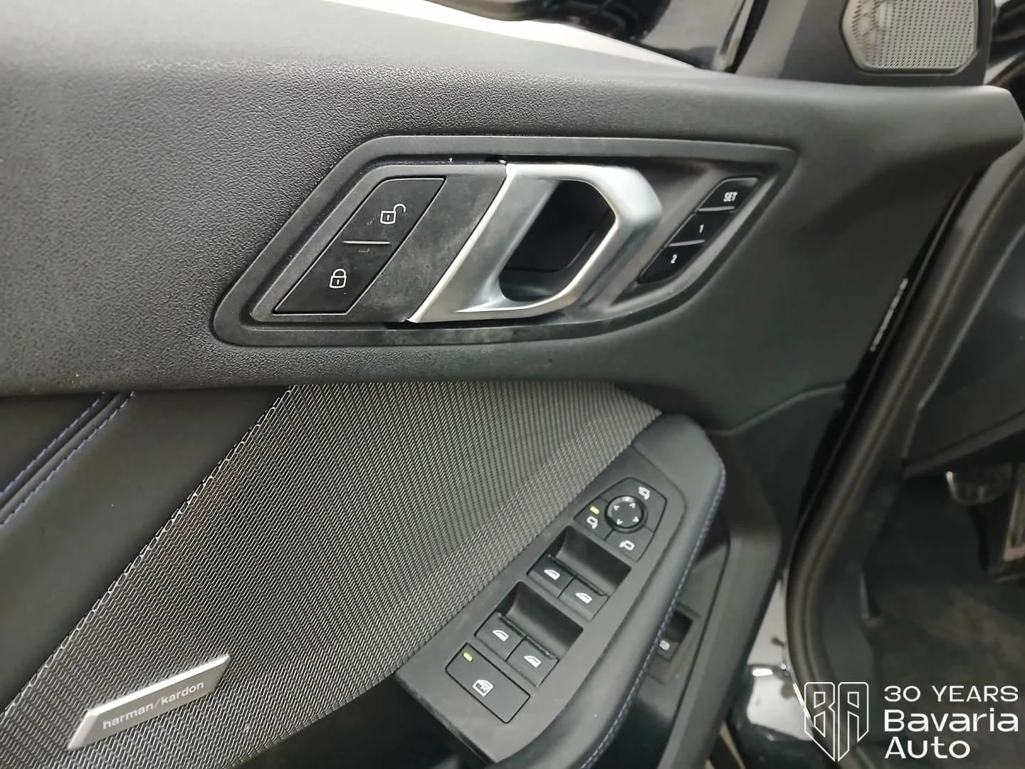 BMW M135 xDrive Steptronic, снимка 12 - Автомобили и джипове - 55767324