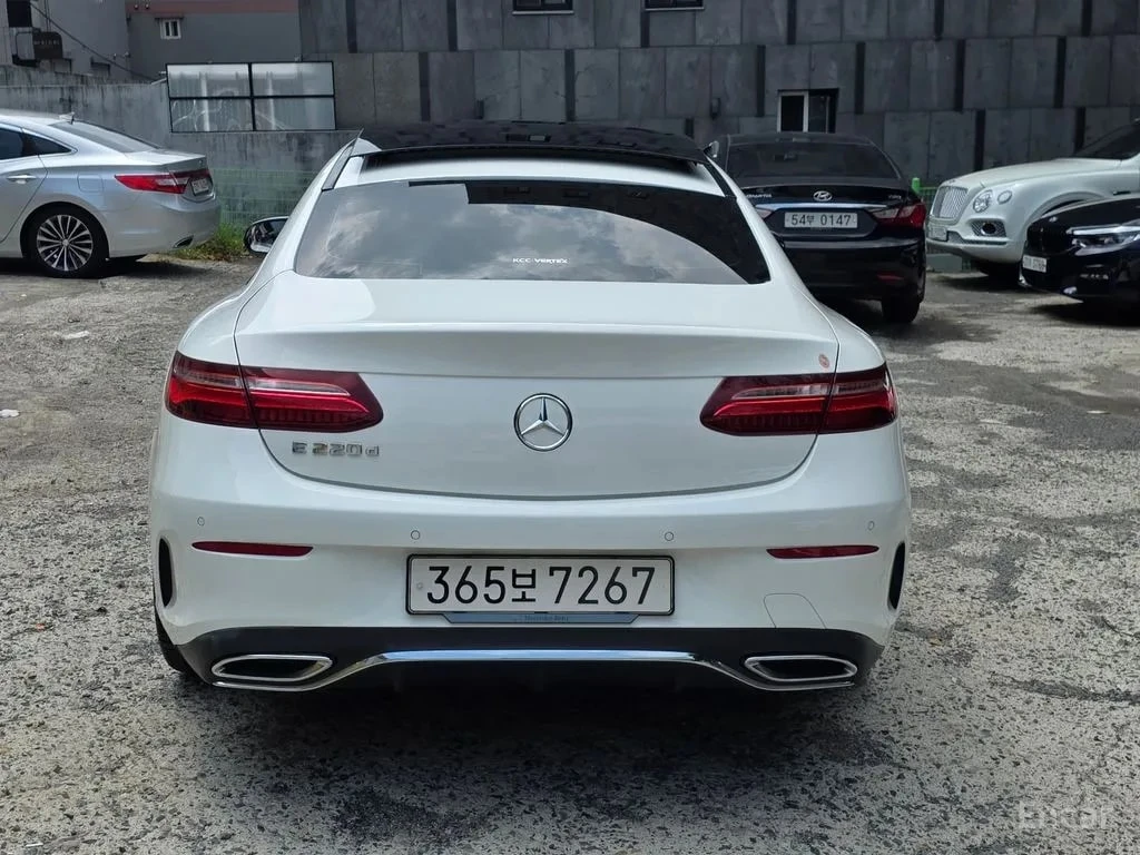 Mercedes-Benz E 220 * E220d Coupe * ЦЕНА ДО БГ, снимка 3 - Автомобили и джипове - 55841167