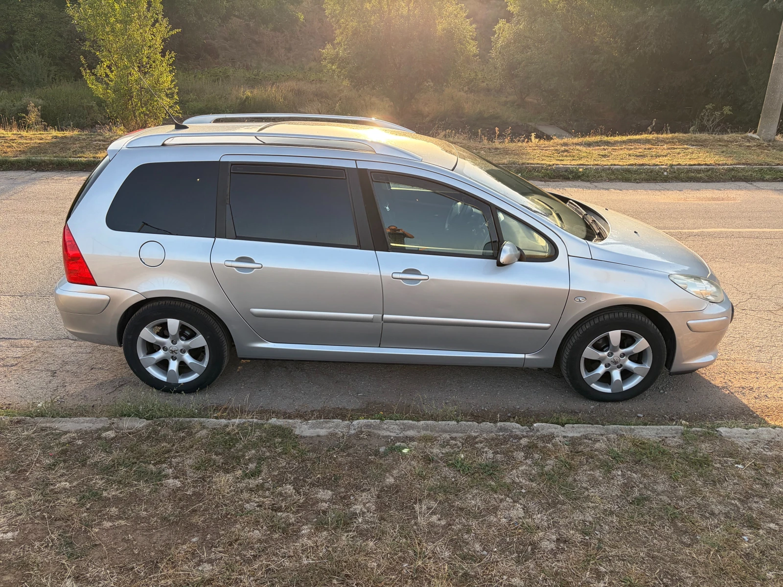 Peugeot 307 2.0+ Gas, снимка 5 - Автомобили и джипове - 55881594