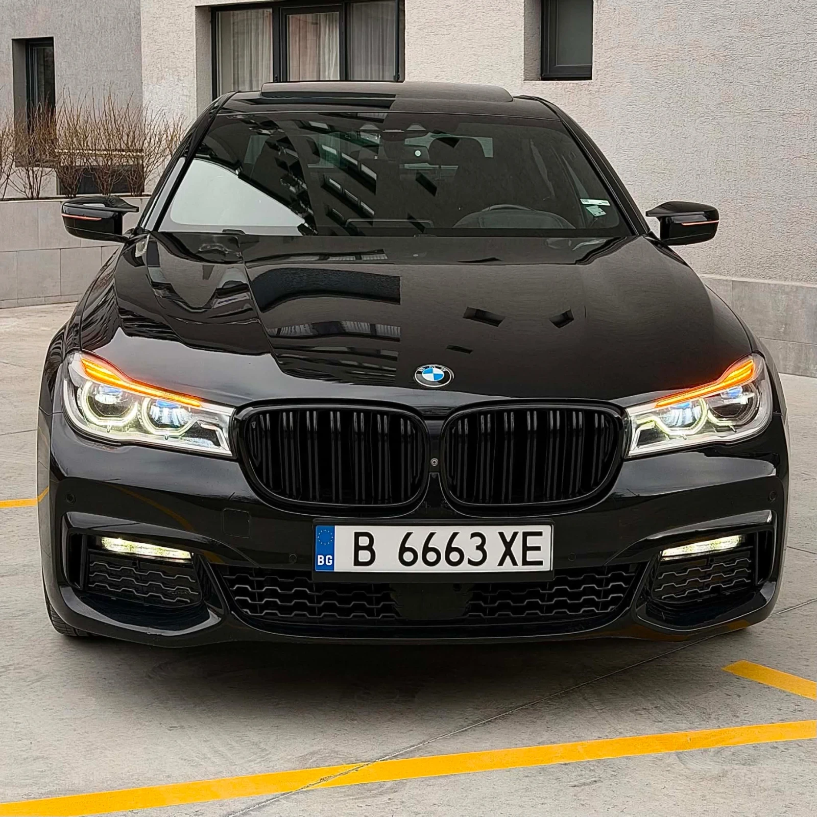 BMW 740 xDrive Mpack, снимка 2 - Автомобили и джипове - 55891611