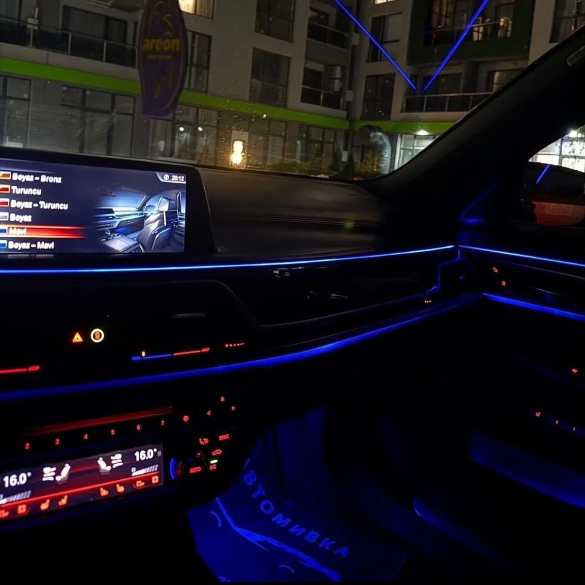 BMW 740 xDrive Mpack, снимка 9 - Автомобили и джипове - 55891611