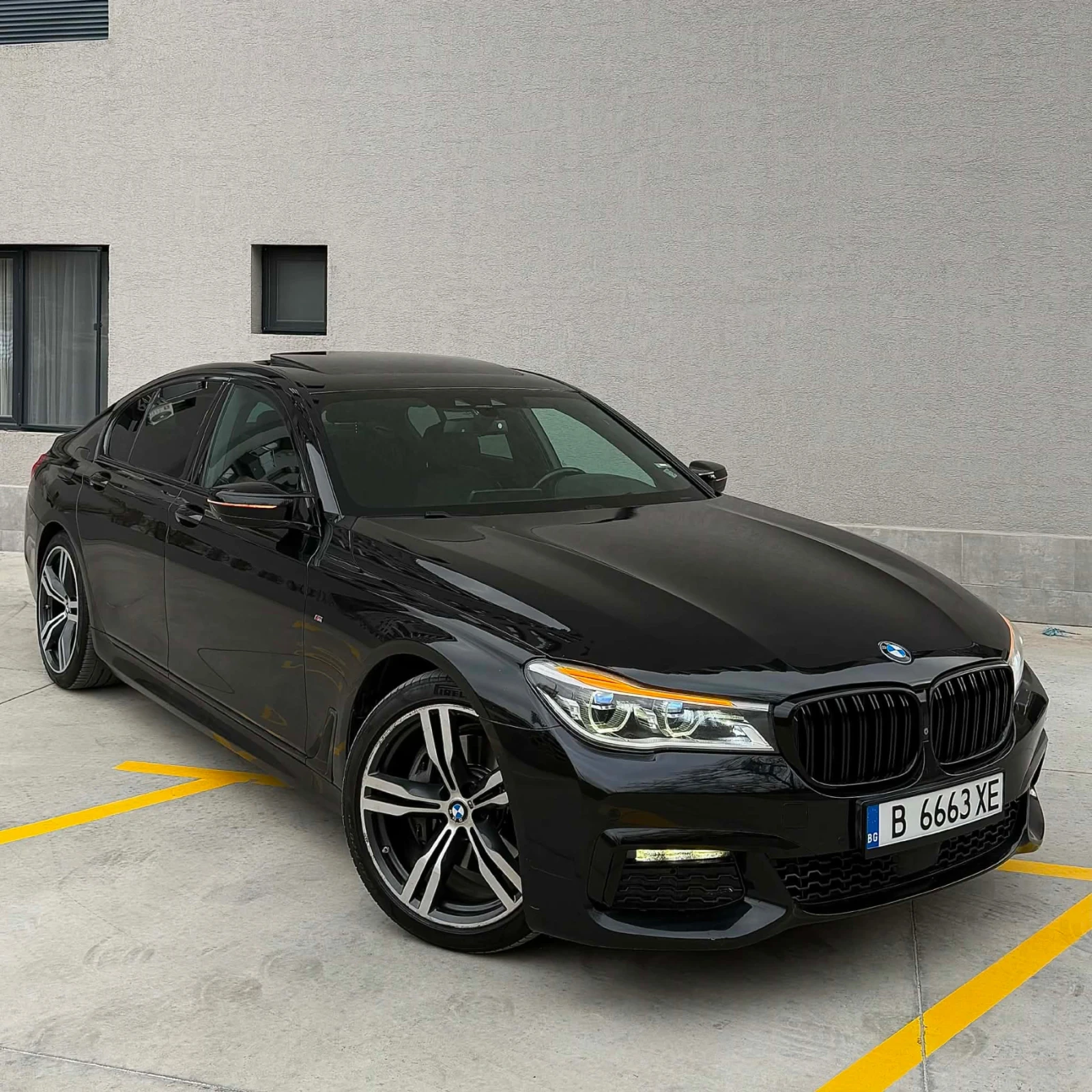BMW 740 xDrive Mpack