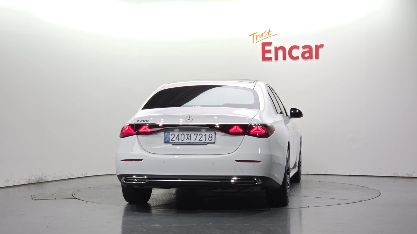 Mercedes-Benz E 200 360 BLIND SPOT ��� ������ ����* encareu.com | Mobile.bg � ����������� 4