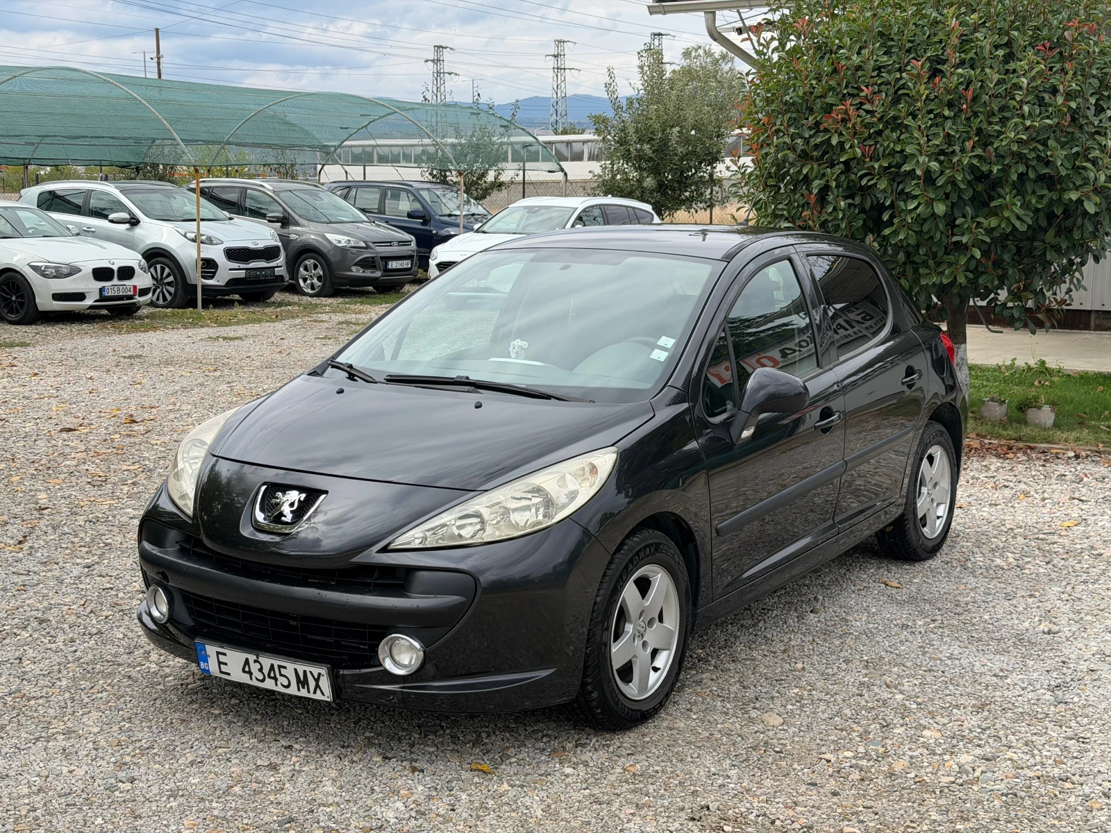 Peugeot 207 1.4 75кс